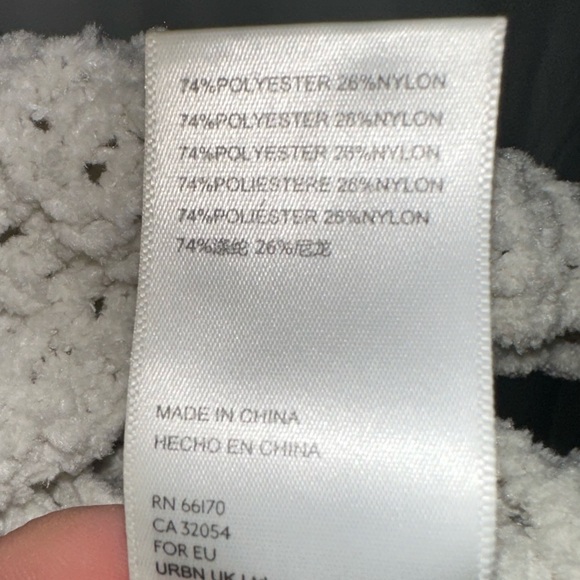 Urban outfitters Cropped Chunky sweater Size S - Picture 3 of 4